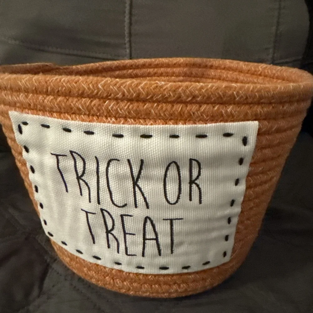 Halloween Trick Or Treat Woven Basket With Rope Handle